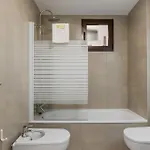 Vivi Homes - Casa Skye Pool, Terrace & Sea View