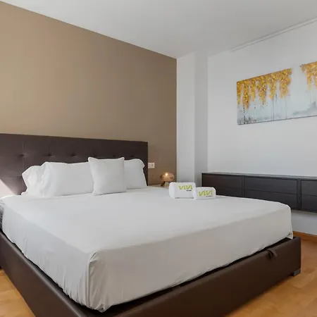 Vivi Homes - Casa Skye Pool, Terrace & Sea View Lejlighed